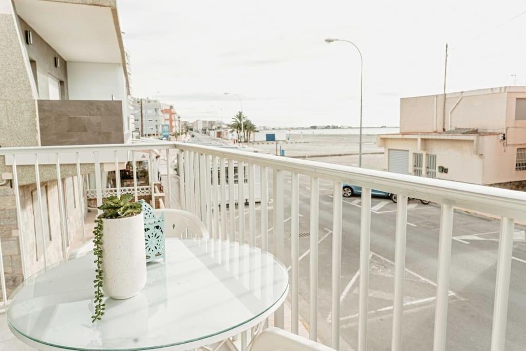 Apartamento Frente Al Mar, Familiar Y Acogedor. Santa Pola Exteriör bild